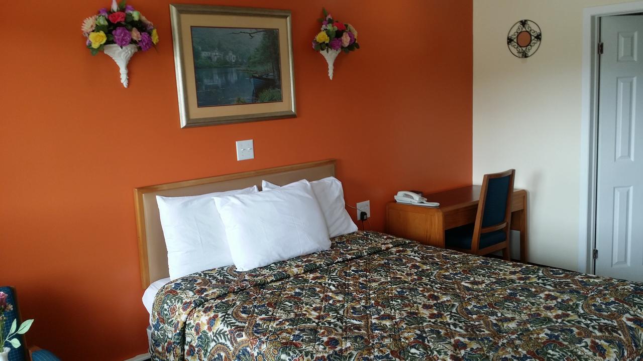 River Mist Inn Sturgeon Falls Ngoại thất bức ảnh