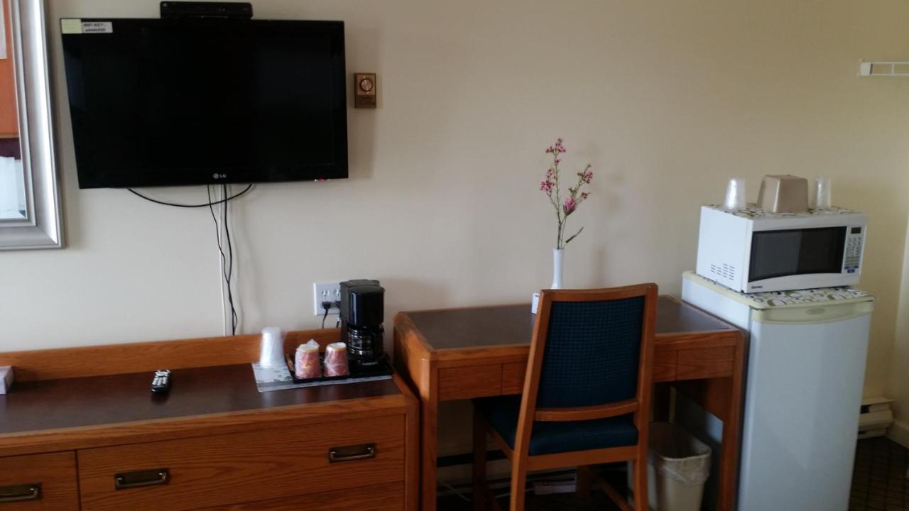 River Mist Inn Sturgeon Falls Ngoại thất bức ảnh