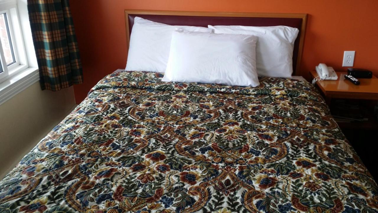 River Mist Inn Sturgeon Falls Ngoại thất bức ảnh