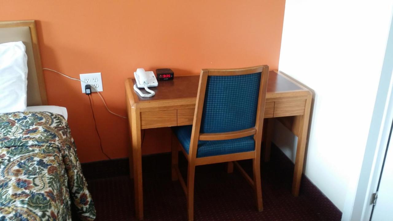 River Mist Inn Sturgeon Falls Ngoại thất bức ảnh