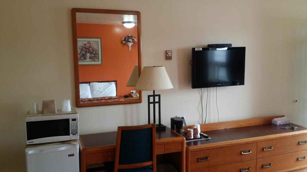 River Mist Inn Sturgeon Falls Ngoại thất bức ảnh