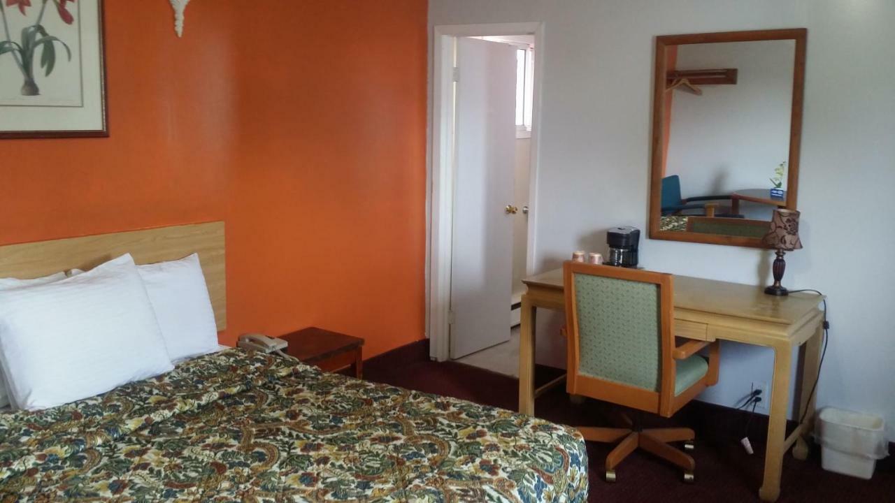 River Mist Inn Sturgeon Falls Ngoại thất bức ảnh